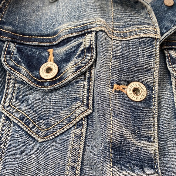 abercrombie denim jean jacket - Picture 3 of 5